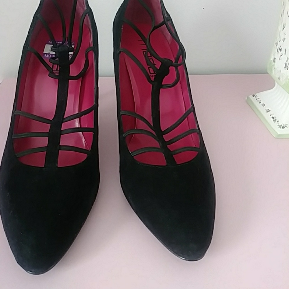 Moda Spana black suede shoes